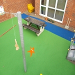 Rubber Wetpour Surfaces in Shaw Green 4